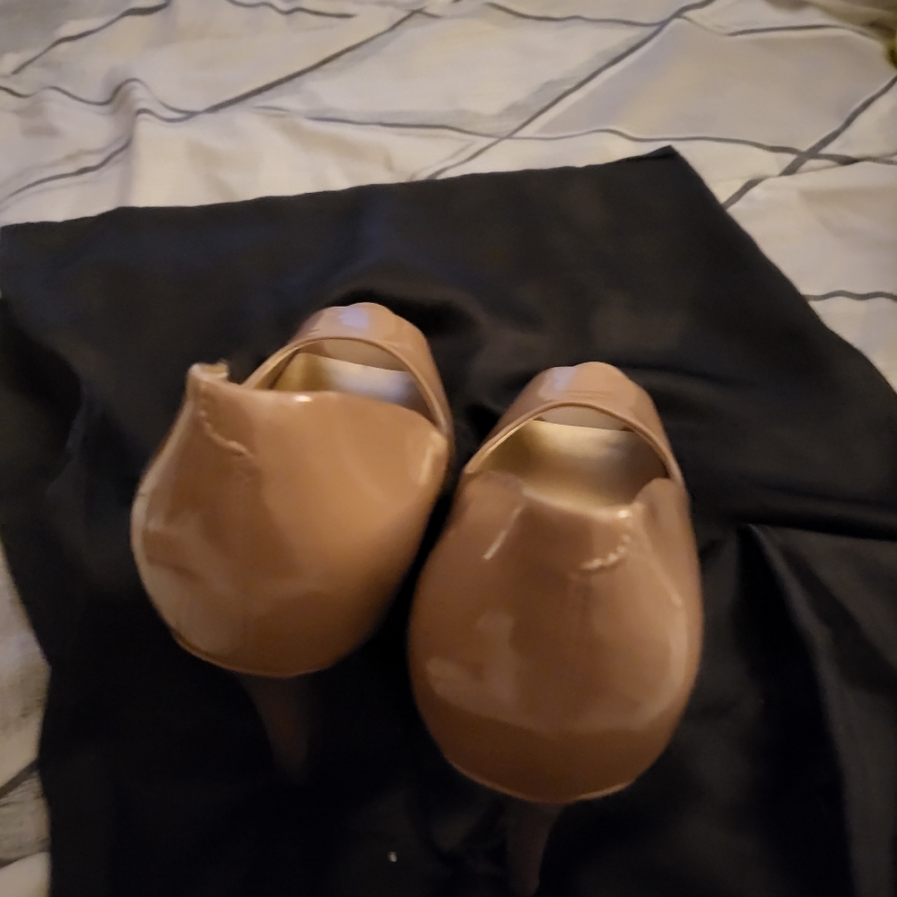 Nude Guess Heels